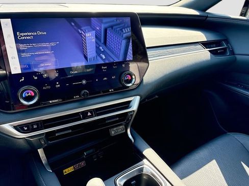 Used 2024 Lexus RX 350 350 Premium Plus image 29