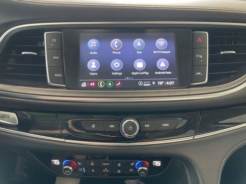 Used 2023 Buick Enclave Avenir w/ Avenir Technology Package AWD/4WD image 14