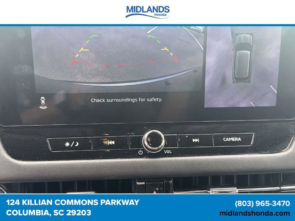 Used 2025 Mitsubishi Outlander SE FWD image 14