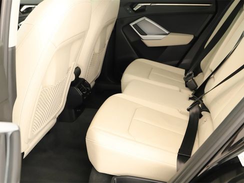 Certified 2022 Audi Q3 2.0T Premium image 28