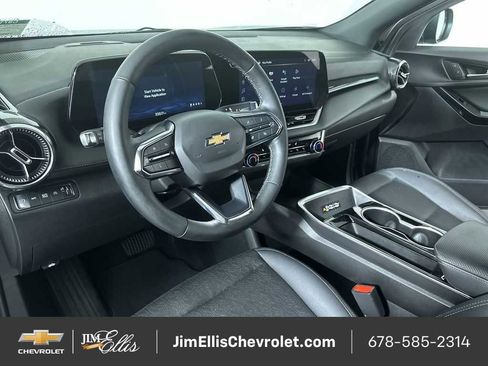 Certified 2025 Chevrolet Equinox LT w/ Convenience Package II image 21
