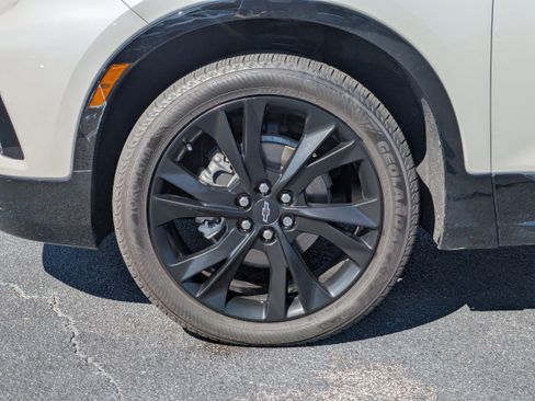 Used 2022 Chevrolet Blazer RS w/ Enhanced Convenience Package image 28