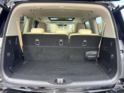 Used 2025 Nissan Armada Platinum AWD/4WD image 16