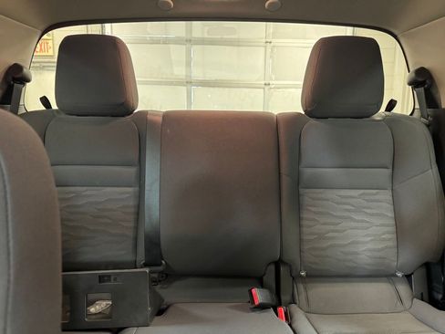 Used 2024 Nissan Frontier S w/ Technology Package image 14