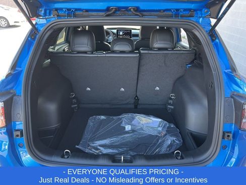 New 2026 Jeep Compass Latitude image 25