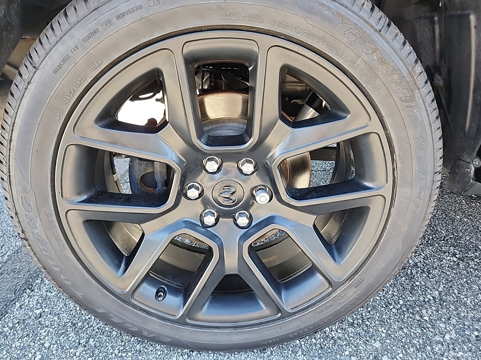 Used 2022 RAM 1500 Laramie AWD/4WD image 13