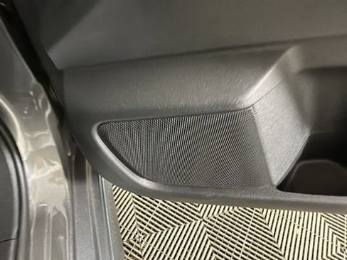 Used 2023 Nissan Sentra SR FWD image 32