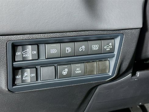 New 2026 Toyota Tundra Platinum image 10