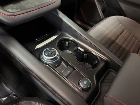 Certified 2025 Ford Explorer ST-Line AWD/4WD image 23
