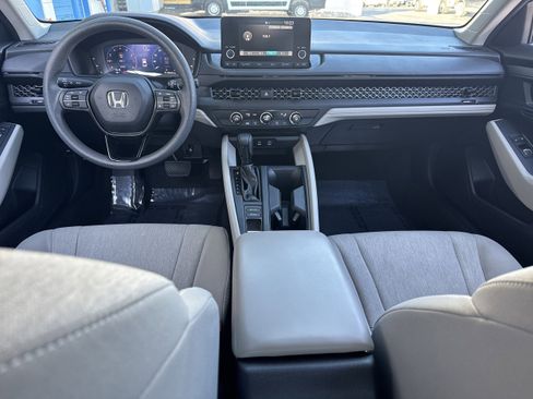 Used 2023 Honda Accord LX image 12