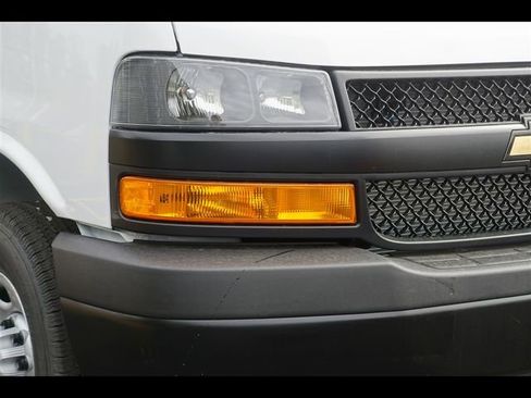 New 2025 Chevrolet Express 2500 Work Van image 16