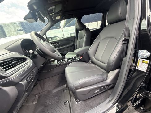 New 2026 Subaru Forester Limited AWD/4WD image 19