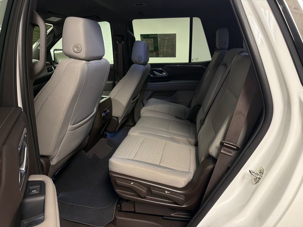 Used 2023 Chevrolet Tahoe LS RWD image 28