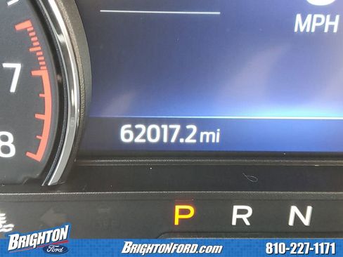 Used 2022 Ford Explorer XLT image 16