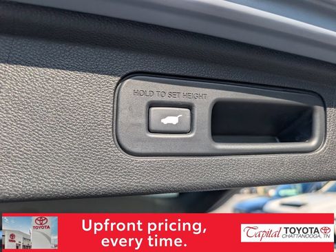 Used 2024 Honda Odyssey Sport image 12