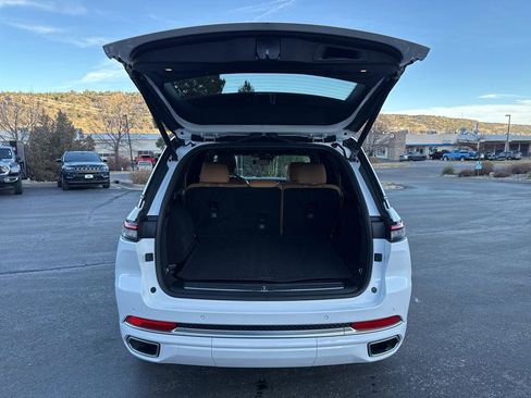 Certified 2025 Jeep Grand Cherokee Summit w/ Adv Protech Group IV image 10