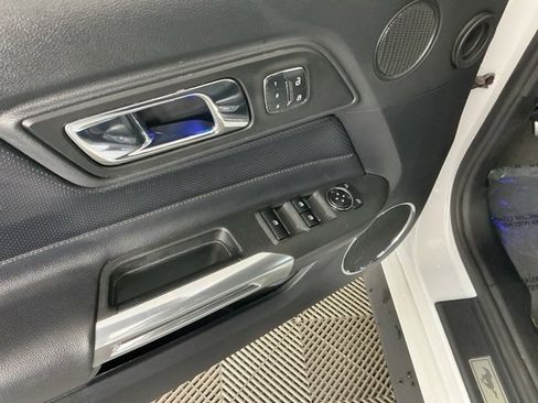 Used 2017 Ford Mustang GT Premium w/ GT Performance Package image 13