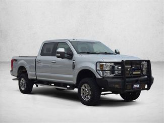 Used 2019 Ford F250 XLT w/ XLT Premium Package AWD/4WD video 3
