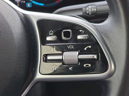 Used 2021 Mercedes-Benz GLA 250 image 28