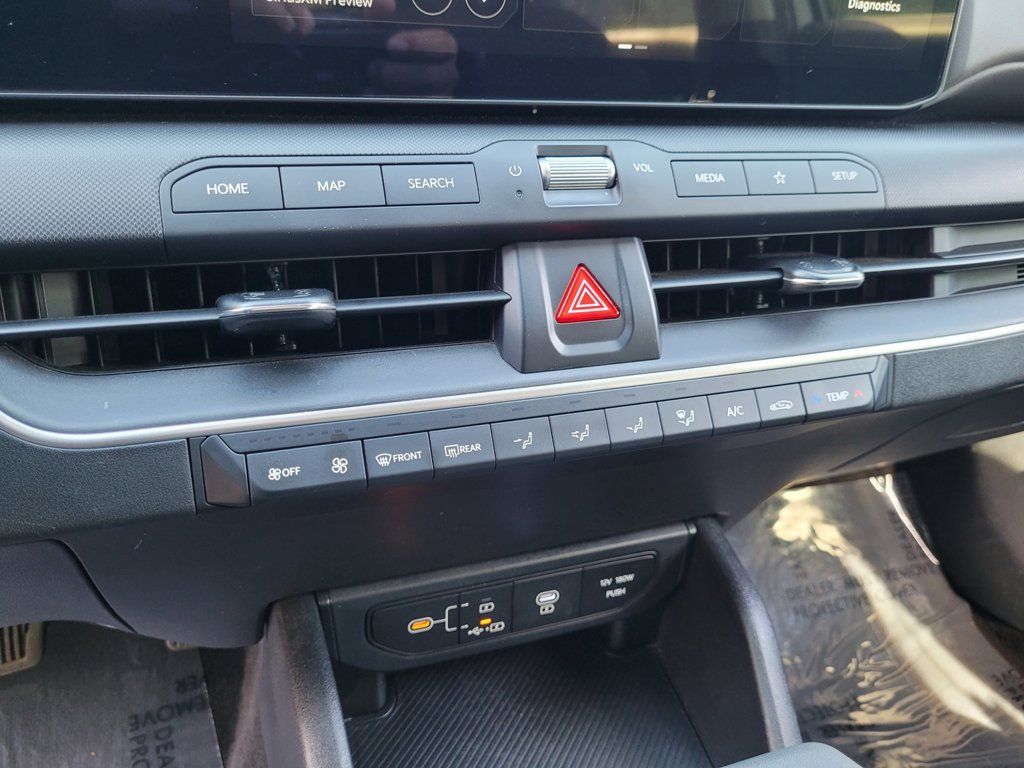 Used 2025 Kia K4 FWD image 20