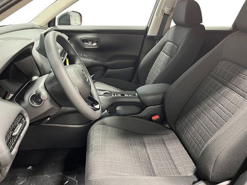 New 2026 Honda HR-V LX image 13