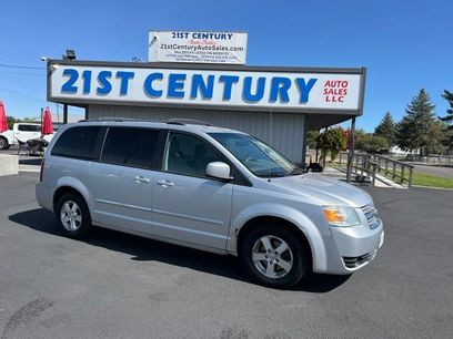 Used 2008 Dodge Grand Caravan SXT w/ Entertainment Group 2