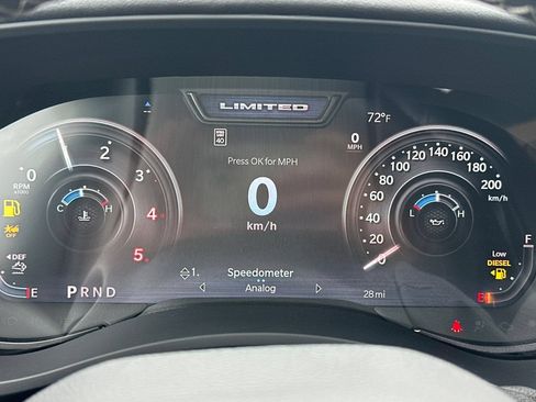 New 2026 RAM 2500 Limited AWD/4WD image 23
