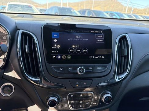 Used 2024 Chevrolet Equinox RS w/ RS Leather Package image 22