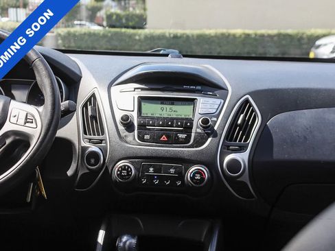 Used 2012 Hyundai Tucson GLS FWD image 18