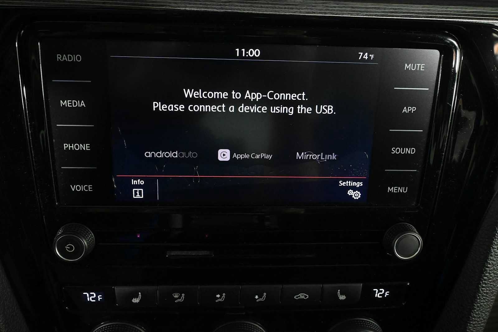 Used 2020 Volkswagen Passat 2.0T R-Line FWD image 24