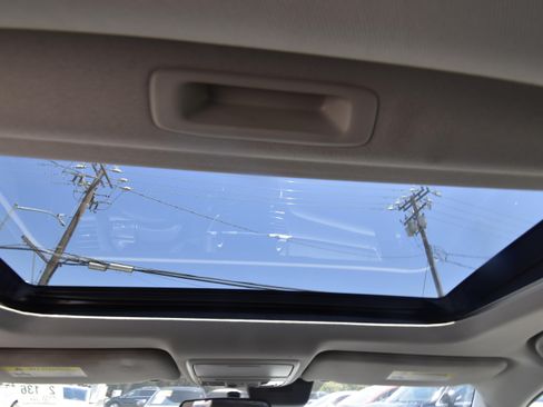 Used 2018 Honda Accord EX image 15