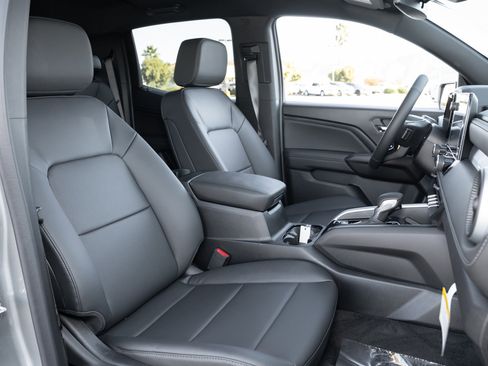 New 2026 Chevrolet Colorado LT w/ LT Convenience Package image 38