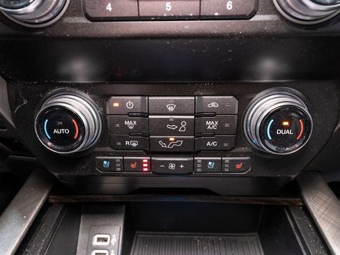 Used 2019 Ford F150 Limited w/ Trailer Tow Package image 25