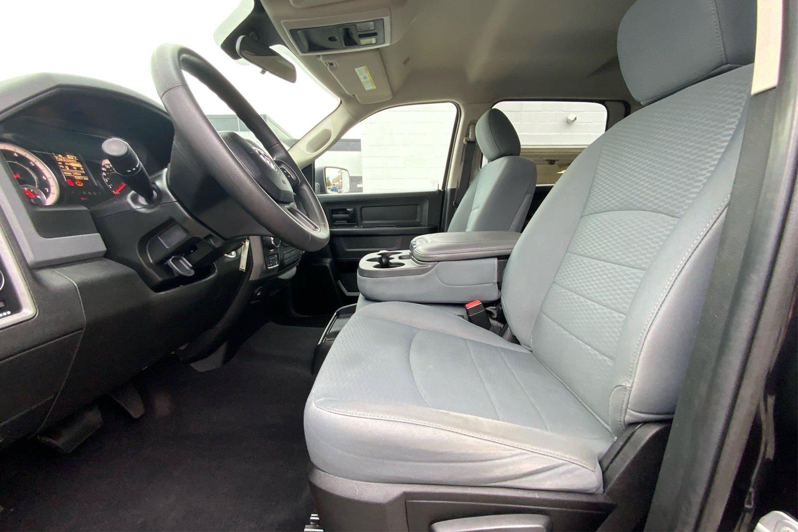 Used 2019 RAM 1500 Express w/ Wheel & Sound Group AWD/4WD image 10