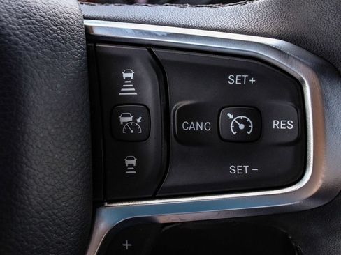 Used 2025 RAM 1500 Big Horn AWD/4WD image 28