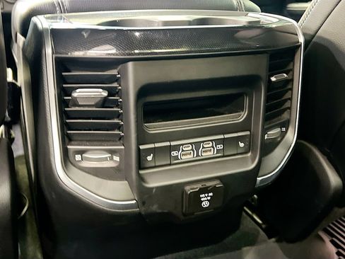 Used 2021 RAM 1500 Laramie RWD image 24