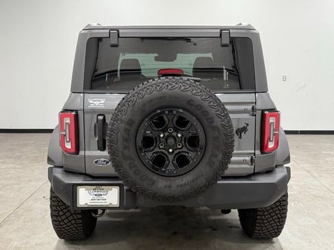 Used 2023 Ford Bronco Wildtrak image 10