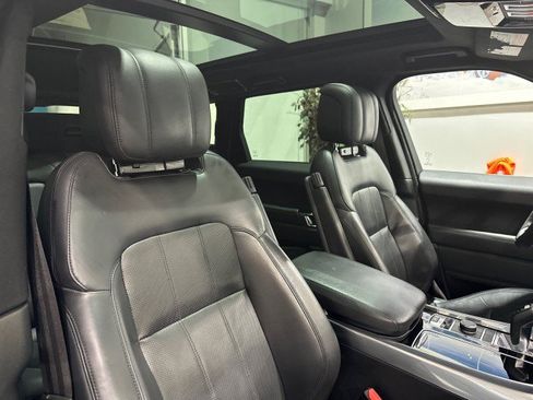 Used 2019 Land Rover Range Rover Sport HSE AWD/4WD image 51
