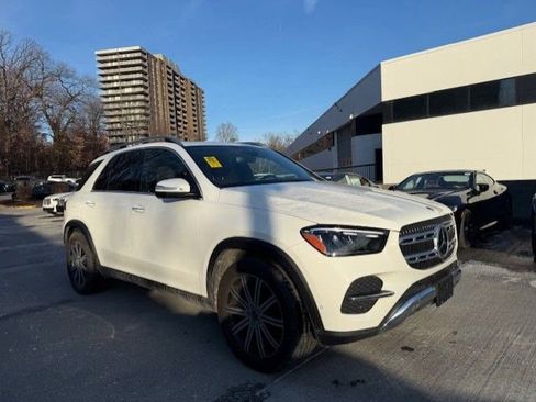 Used 2024 Mercedes-Benz GLE 350 4MATIC image 2