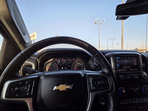 Used 2019 Chevrolet Silverado 1500 LTZ w/ LTZ Texas Edition image 28