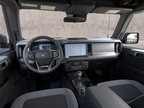 New 2025 Ford Bronco 4-Door AWD/4WD image 9