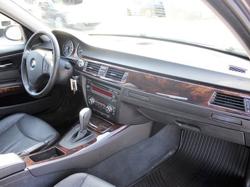 Used 2008 BMW 335xi Sedan image 11