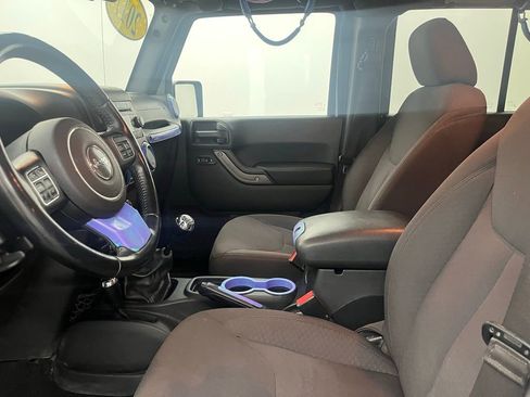 Used 2017 Jeep Wrangler Unlimited Sport w/ Quick Order Package 23S image 20