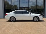 Used 2017 Acura RLX w/ Technology Package image 2