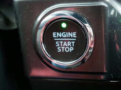 Certified 2022 Ford F150 XLT w/ Equipment Group 302A High image 23