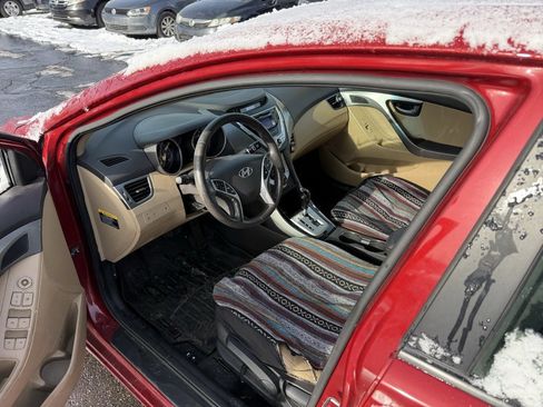 Used 2012 Hyundai Elantra Limited image 7