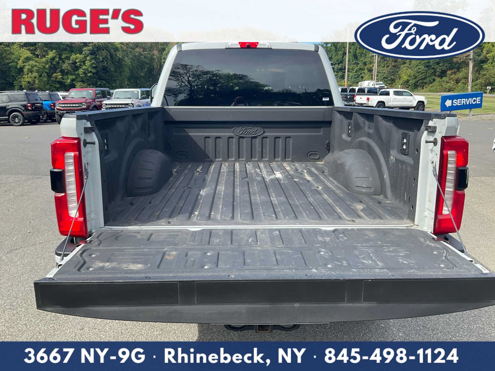 Used 2025 Ford F350 XLT w/ Black Appearance Package AWD/4WD image 16