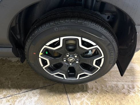 New 2025 Ford Bronco Sport Outer Banks w/ Outer Banks Tech Package+ image 28