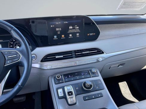 Used 2020 Hyundai Palisade SEL w/ Premium Package FWD image 6