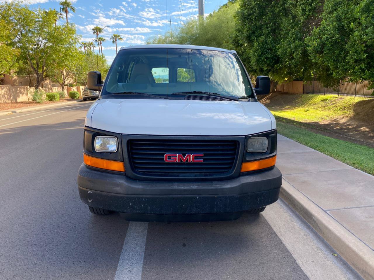 Used 2006 GMC Savana 2500 Extended RWD image 3